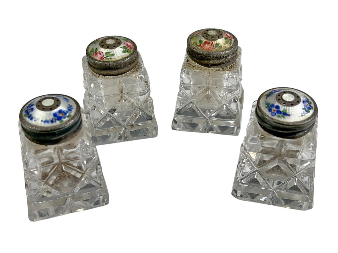 Crystal Salt Pepper Shakers w/ Enamel Tops 4pc LOT (1 of 3)