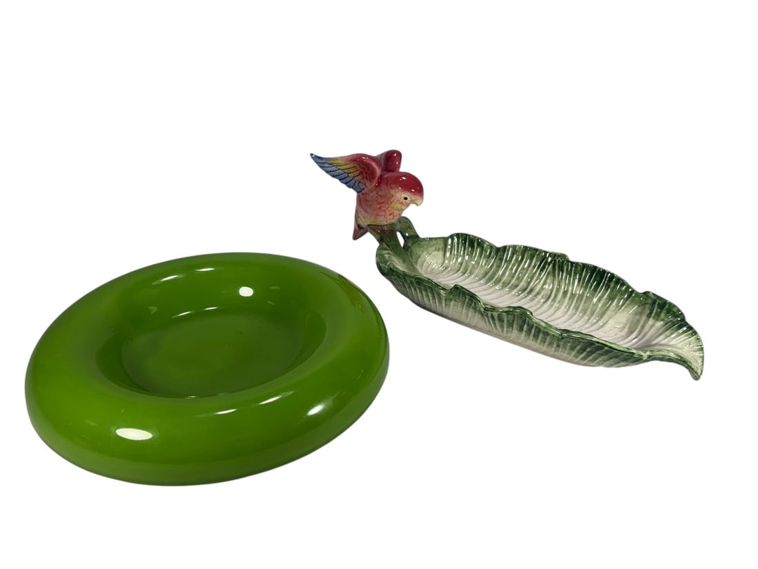 Vintage Ceramic Bird Dish & Sica Art Bowl 2pc LOT: Two-piece decorative ceramic lot featuring a colorful bird-form serving dish marked Japan and dated 1986, along with a bright green Sica Art Italy bowl marked "611." Both pieces display distinctive vi