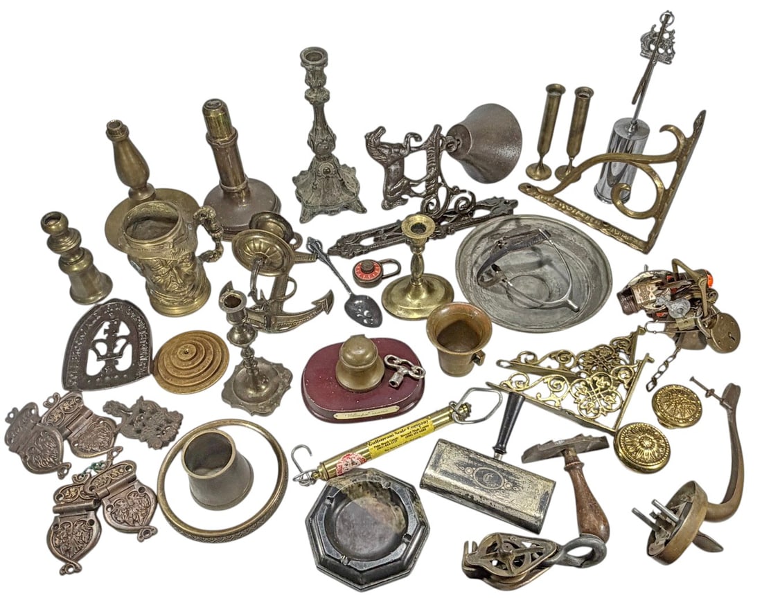 Assorted VTG Metal Hardware & Accessories 41pc LOT (1 of 2)