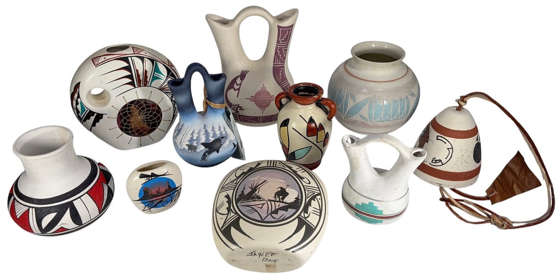 Assorted Signed Southwestern Native Pottery 10pcs (1 of 13)