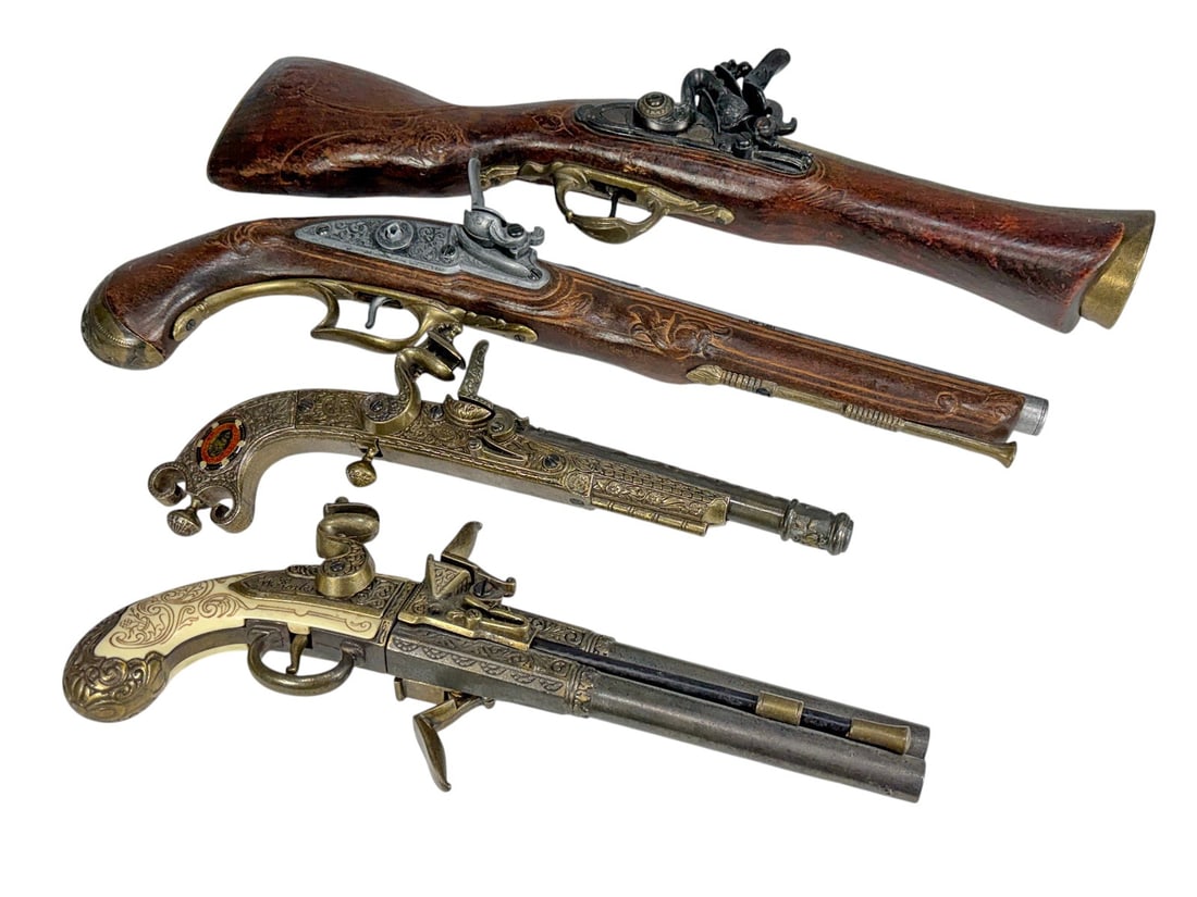 Decorative Flintlock Style Pistol Replicas 4pc LOT (1 of 7)
