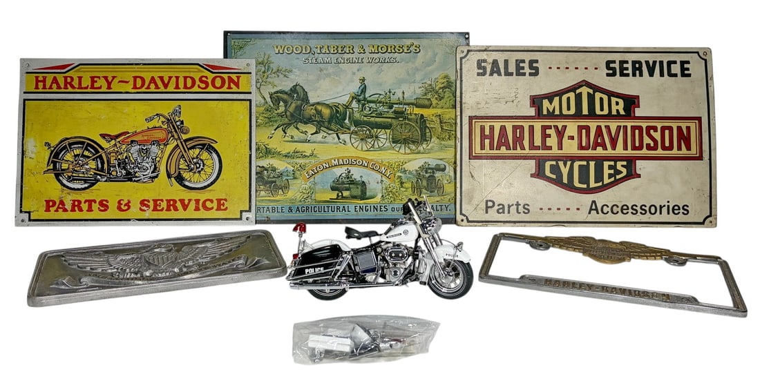 Harley-Davidson Signs Model Bike & Accessories 6pc (1 of 11)