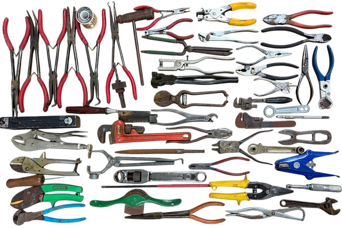 Mixed Hand Tools & Pliers Workshop Implements 30pc (1 of 6)