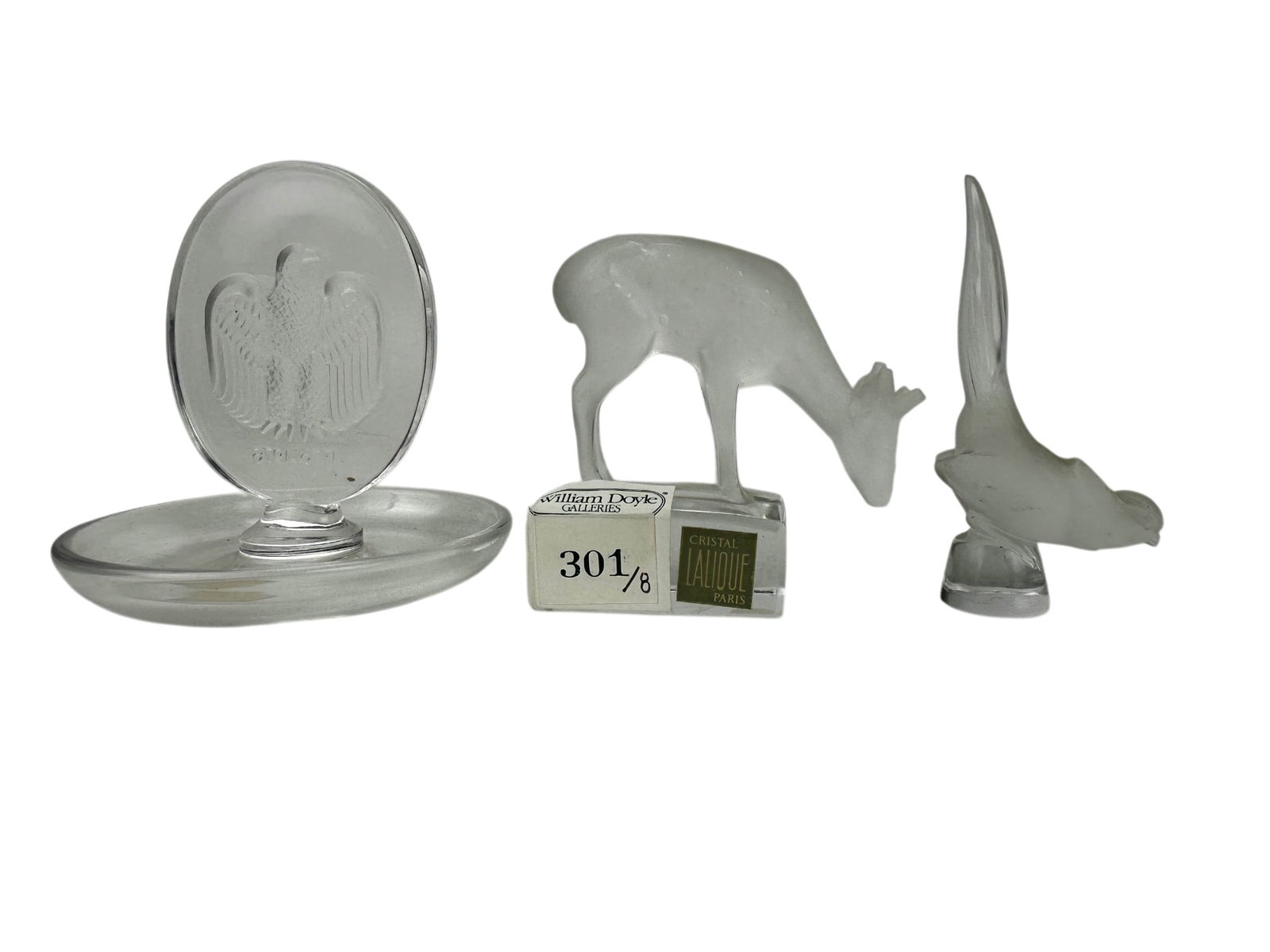 Lalique Eagle Deer & Pheasant Dish Figurine 3p LOT: Lot of three Lalique French crystal decorative desk accessories. Includes the Bicentennial American Eagle with outstretched wings having an intaglio etched frosted design and commemorative inscription