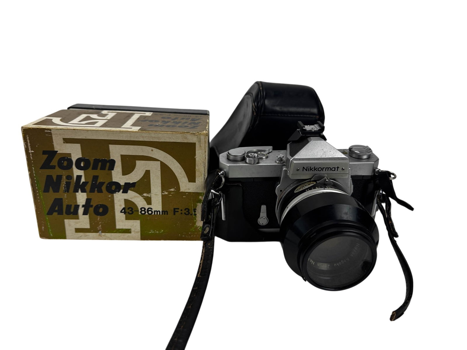 Nikon Nikkormat FT 35mm with Nikkor Lens Outfit (1 of 2)