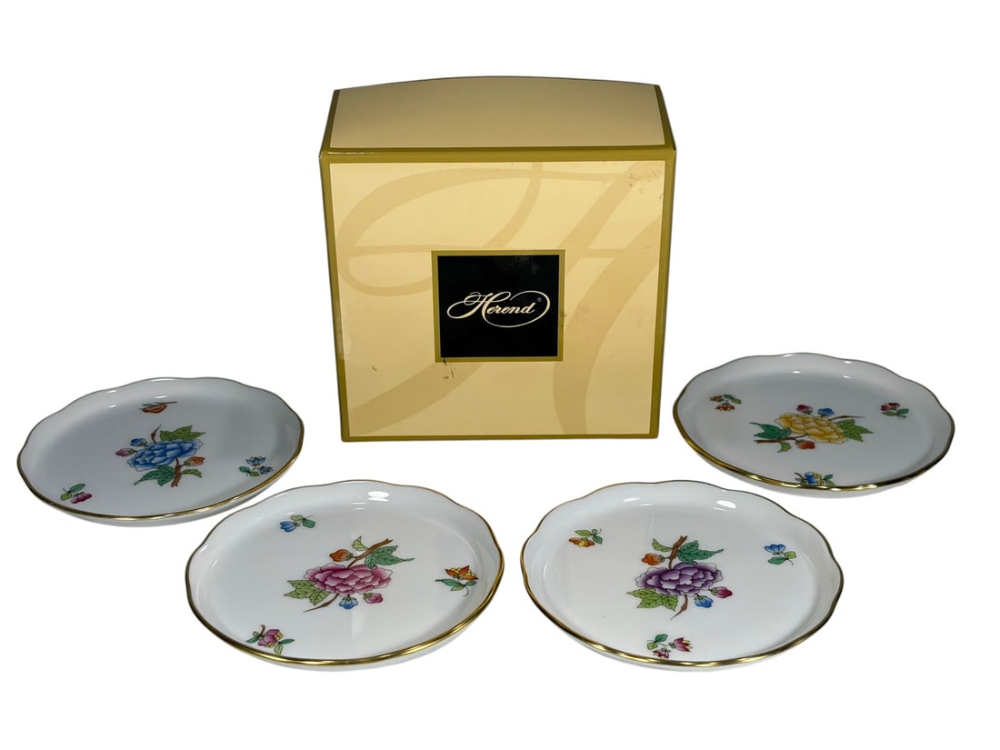 Herend Porcelain Pattern 341 Plates 4pc LOT (1 of 8)