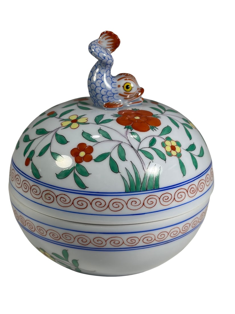 Herend 6166 Porcelain Covered Box Fish Finial (1 of 6)