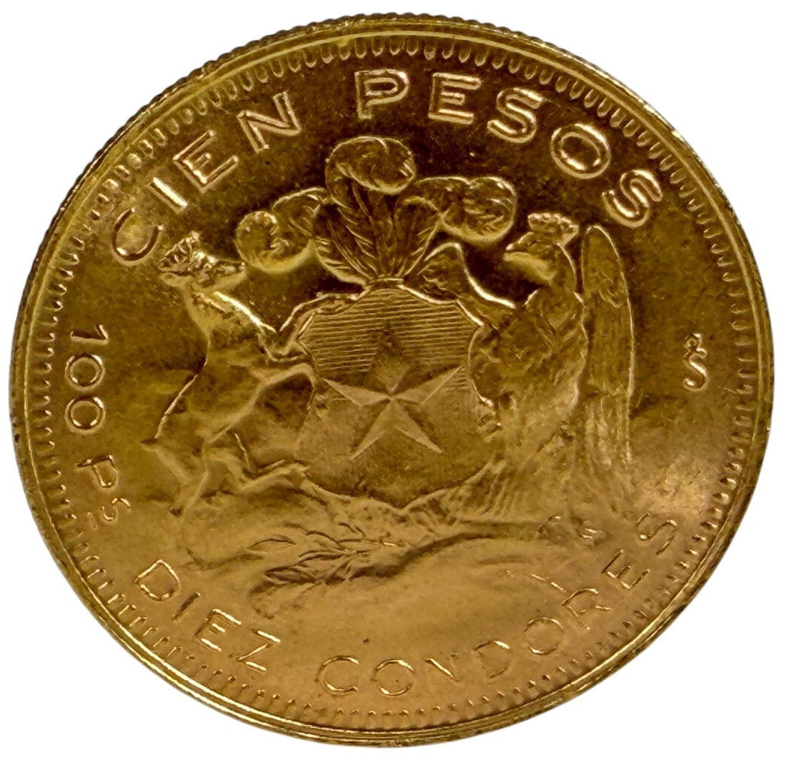 1958 Republic of Chile 100 Pesos 900 Gold Coin: 1958 Republic of Chile 900 gold 100 pesos (10 condores ) coin. Contain approx 0.5886 ounces, 20.4 grams and meassure 31 mm diameter. Condition: Good overall condition having normal surface wear. Note: