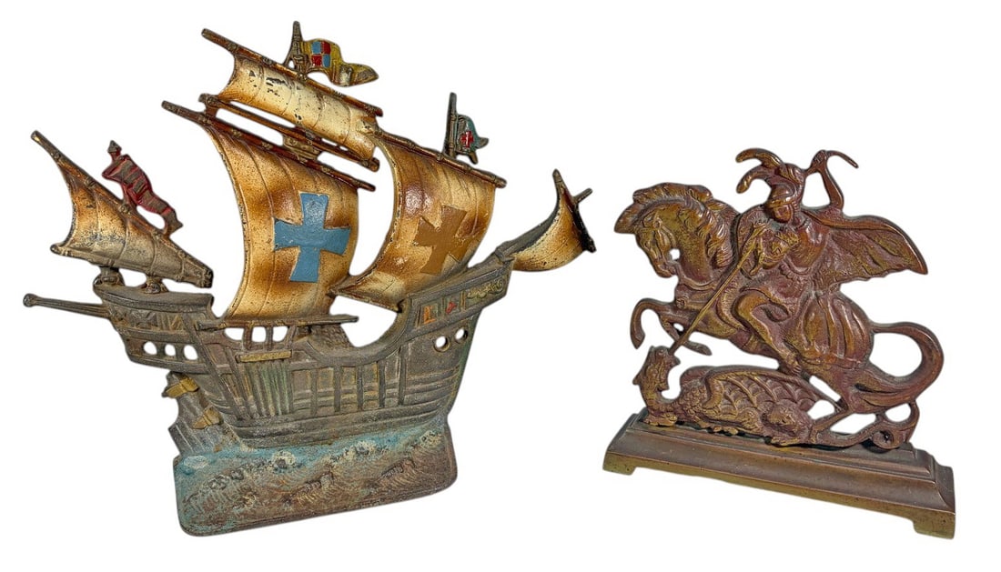 Cast Iron St. George & Galleon Doorstops 2pc LOT (1 of 5)