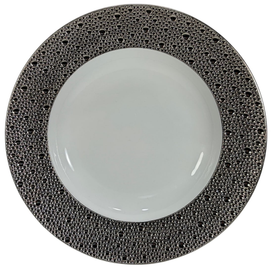 Bernardaud Ecume Platine Soup Plates 5pc LOT: Lot of five Bernardaud Limoges "Ecume Platine" porcelain rim soup plates, France. Each plate features a wide platinum border with a raised textured pattern inspired by sea foam surrounding a white rec