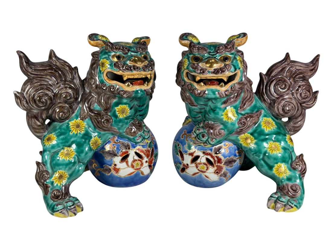 Pair of Chinese Ceramic Foo Dogs on Brocade Balls (1 of 6)