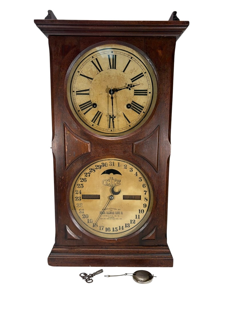 Ithaca New York Calendar Clock Walnut Case (1 of 8)