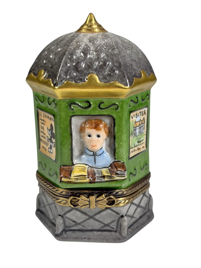 Limoges Newspaper Kiosk Trinket Box France Rare (1 of 7)
