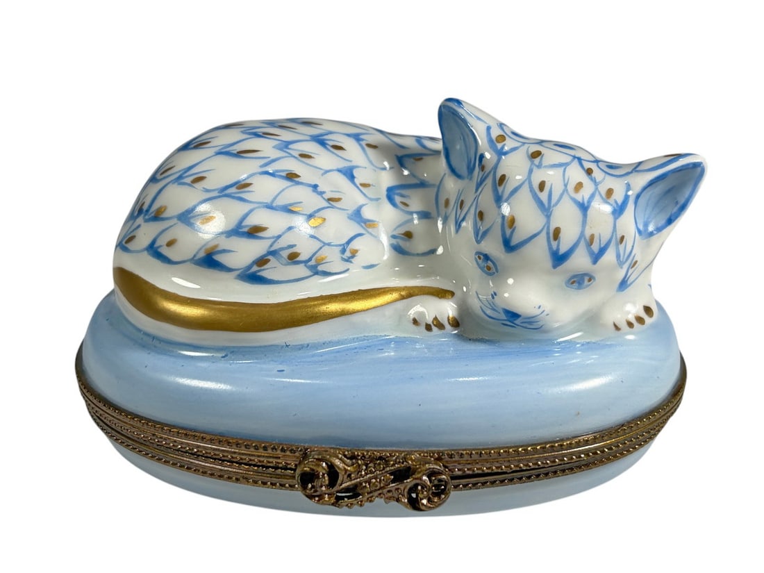Peint Main Limoges Sleeping Cat Trinket Box France (1 of 5)