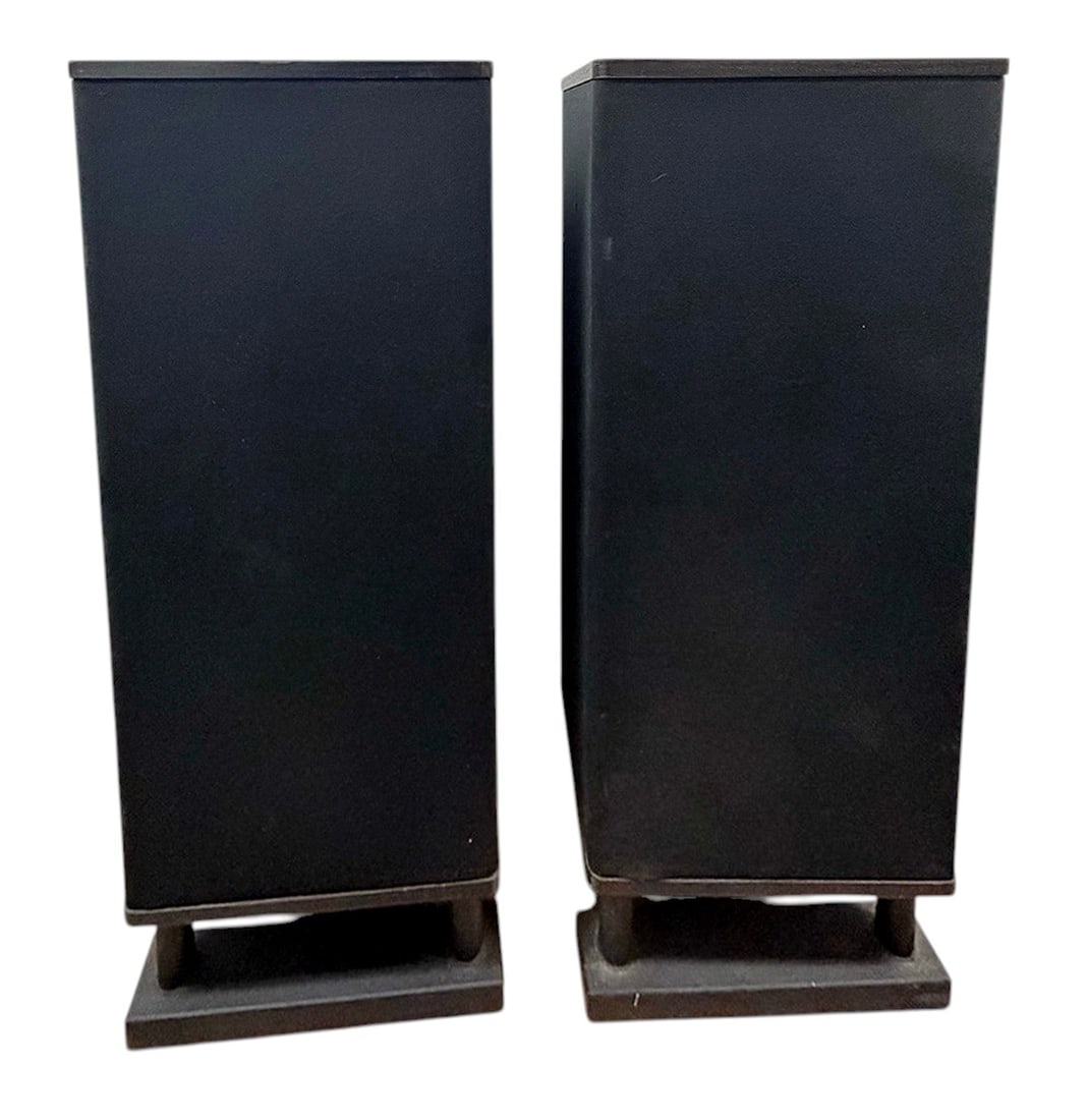 Vandersteen Model 2C Floor Speakers w/Cables 2P (1 of 7)