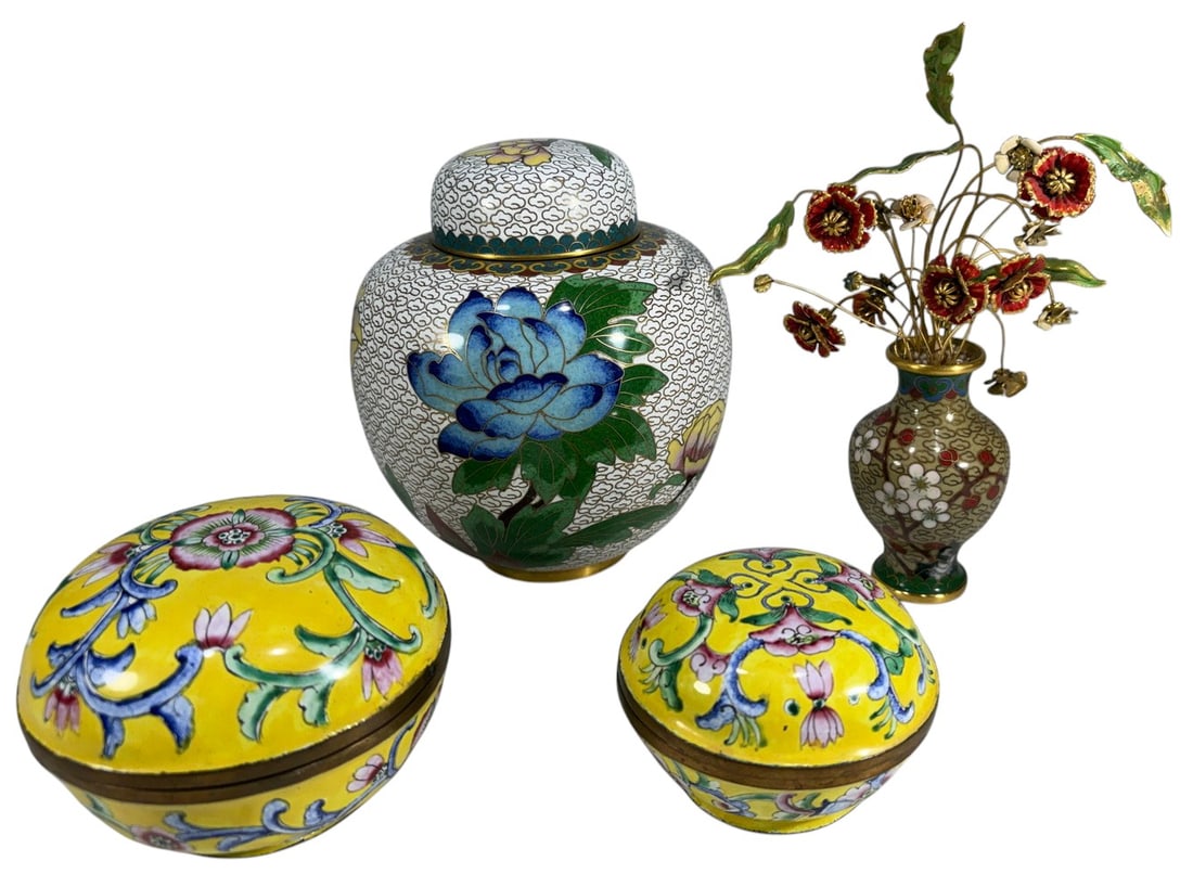 Chinese Floral Cloisonne Decorative Objects 4pcs (1 of 8)