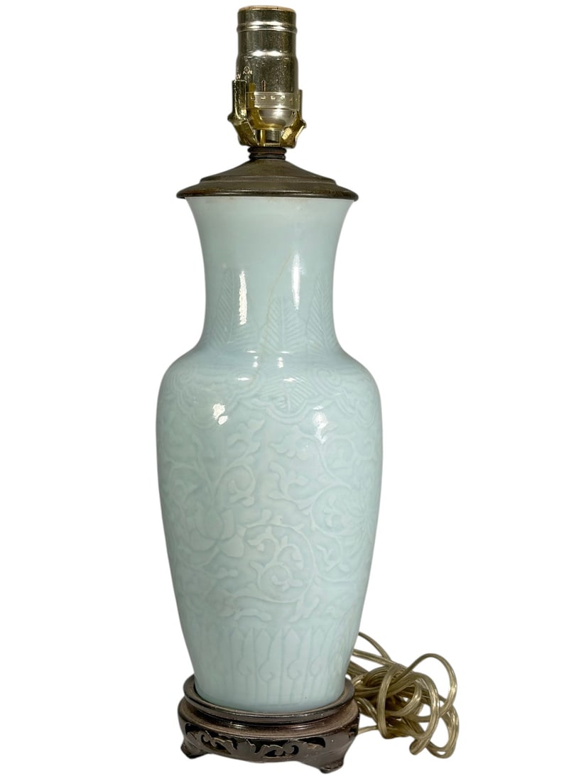 Chinese Celadon Porcelain Vase Table Lamp (1 of 9)