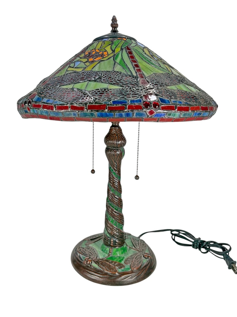 Meyda Lighting Dragonfly Tiffany Style Table Lamp (1 of 7)