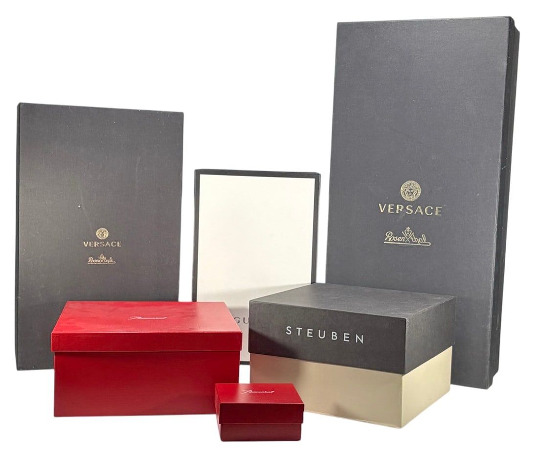 Assorted Designer Branded Presentation Boxes 5pcs (1 of 7)
