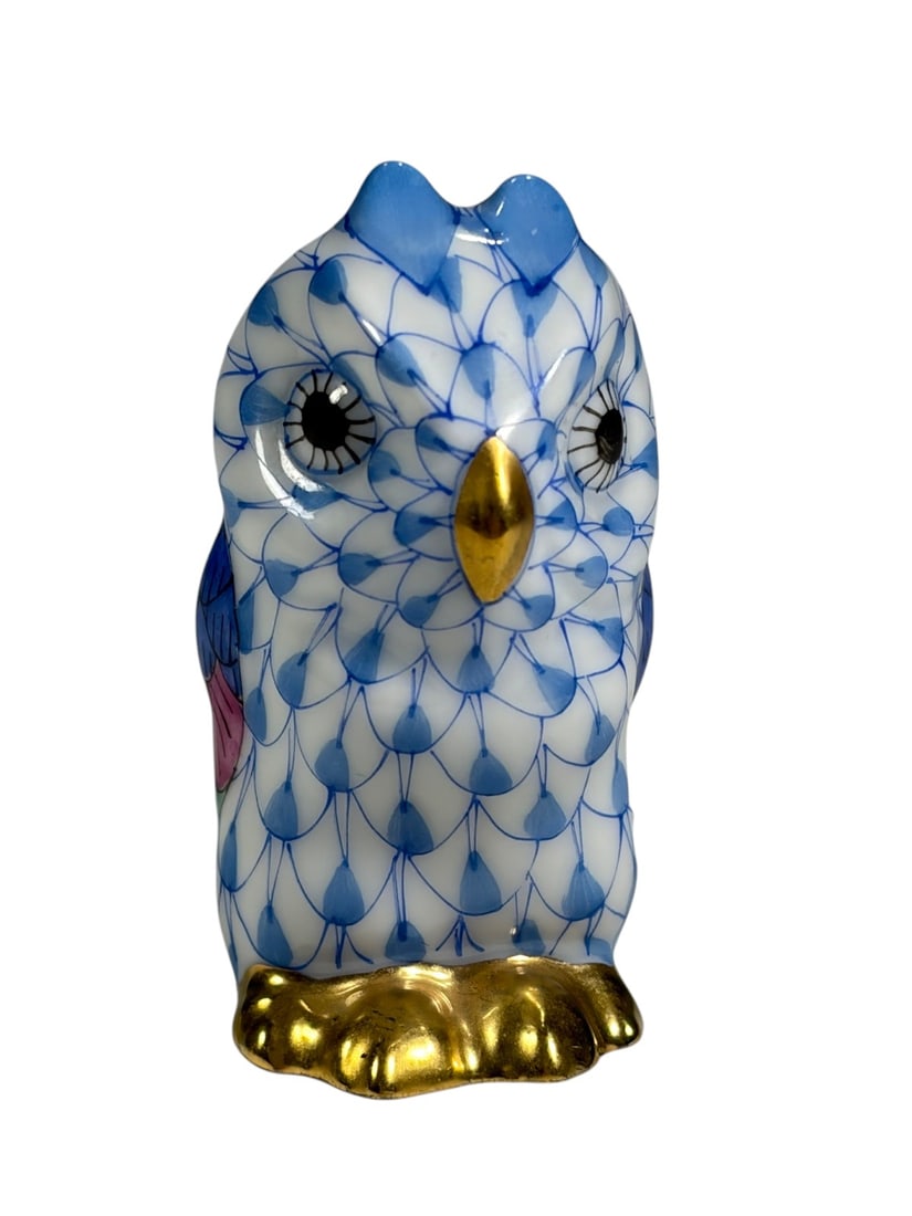 Herend Miniature Blue Fishnet Owl Figure: Miniature hand-painted Herend Hungary porcelain owl figure decorated in the classic blue fishnet pattern over a white ground. The owl features large painted eyes, a gilt beak and feet, and colorful wi