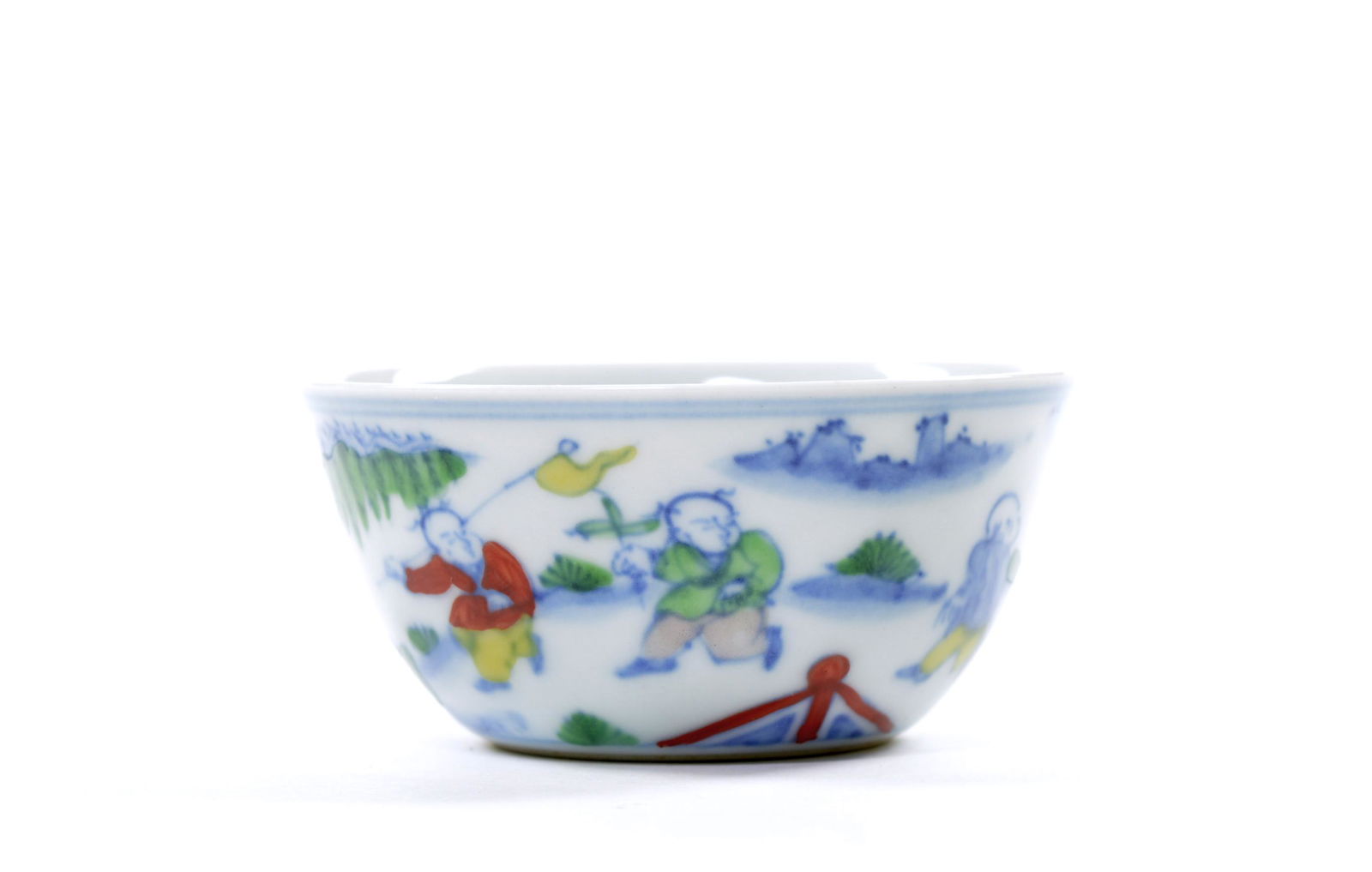 An Extremely Fine Porcelain Cup (1 of 9)