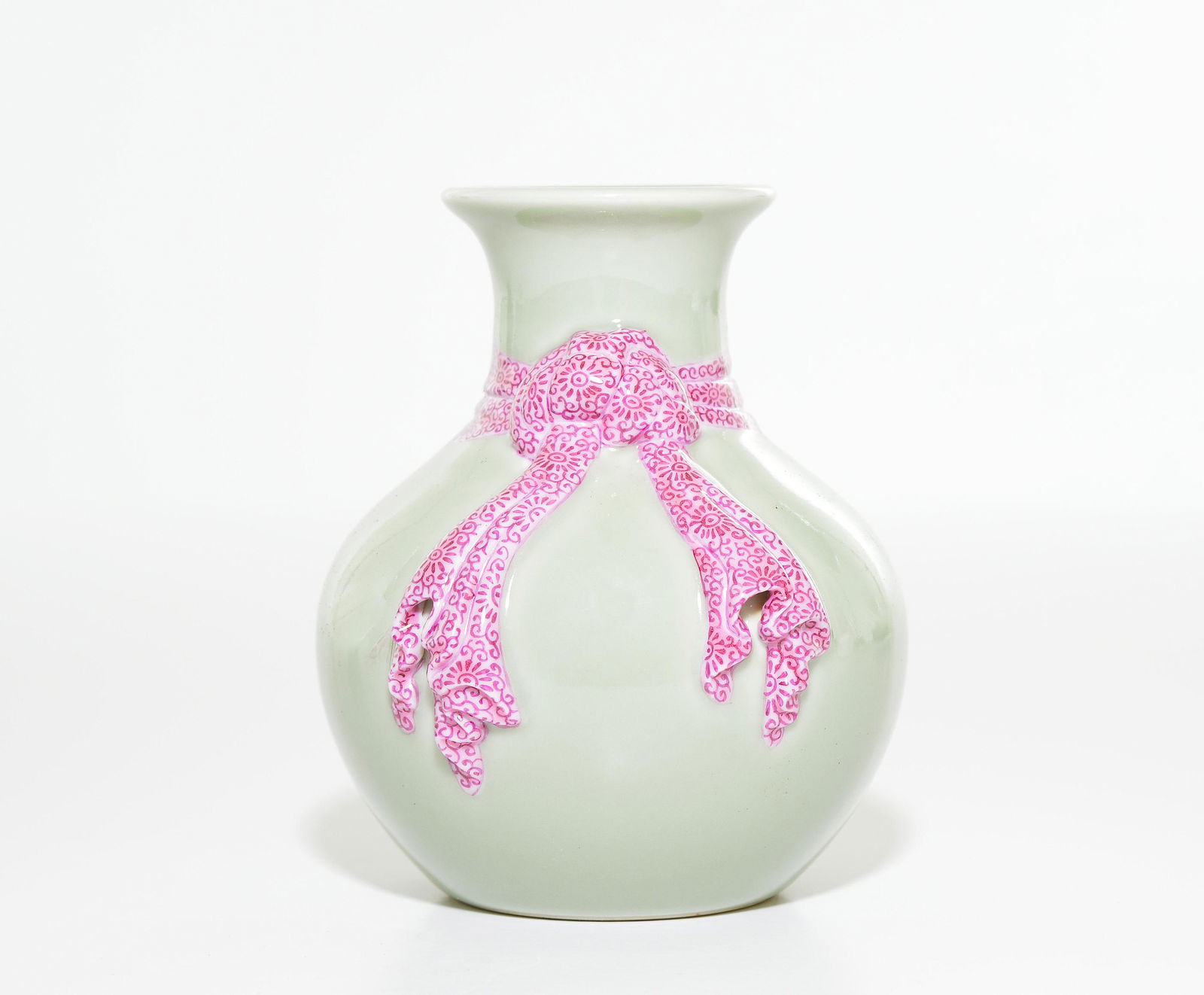 A Chinese Famille Rose Porcelain Vase (1 of 4)