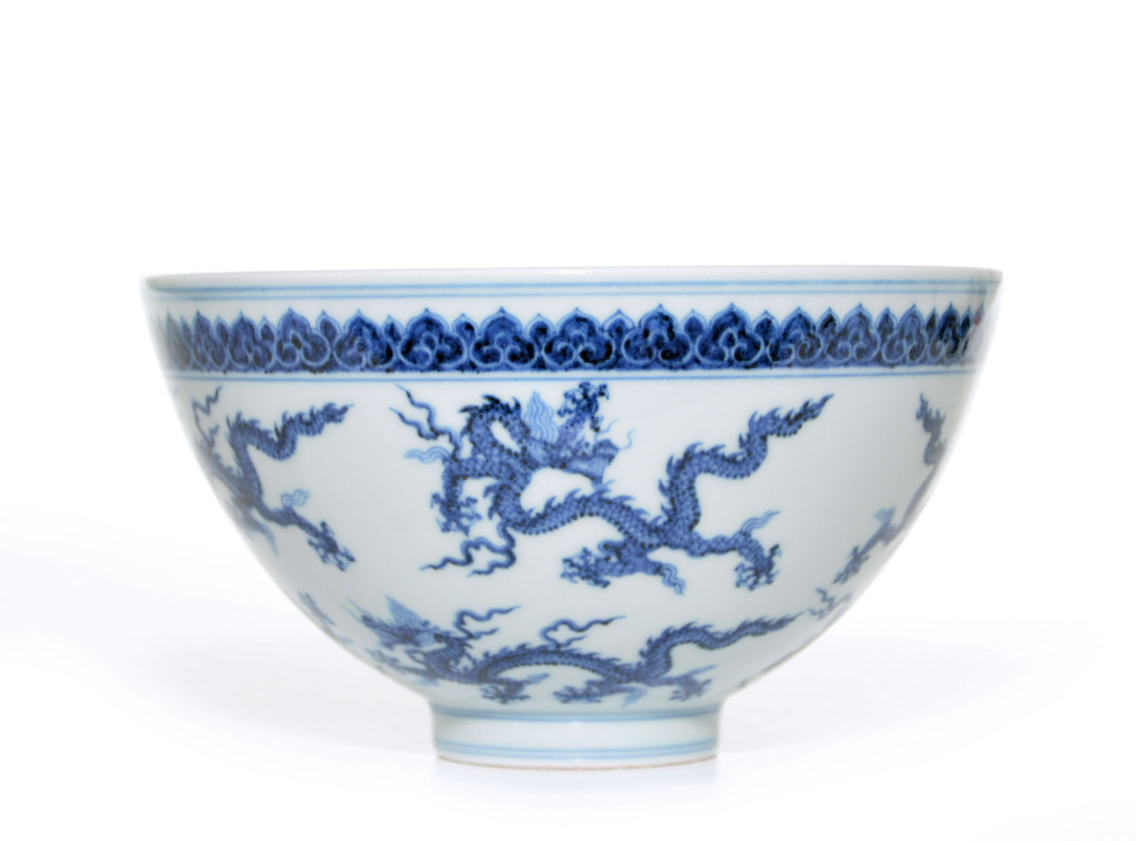 A Fine Blue and White Dragon Bowl (1 of 7)