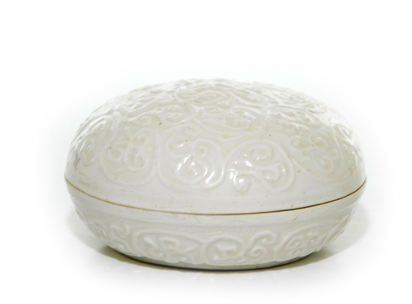 A Chinese Biscuit Round Box (1 of 6)
