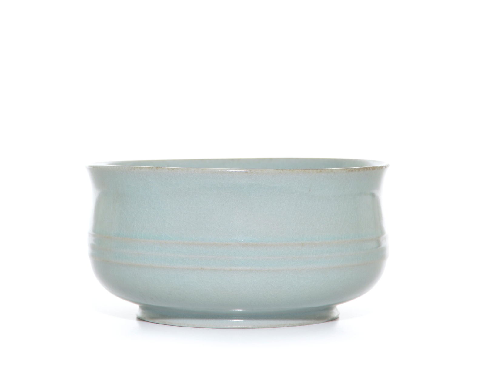 A Fine Chinese Ru-Type Porcelain Incense Burner (1 of 6)