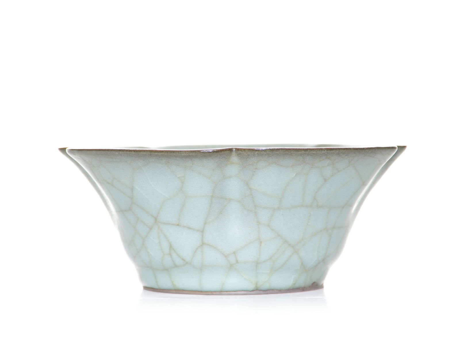 A Chinese Guan-Type Bowl (1 of 6)