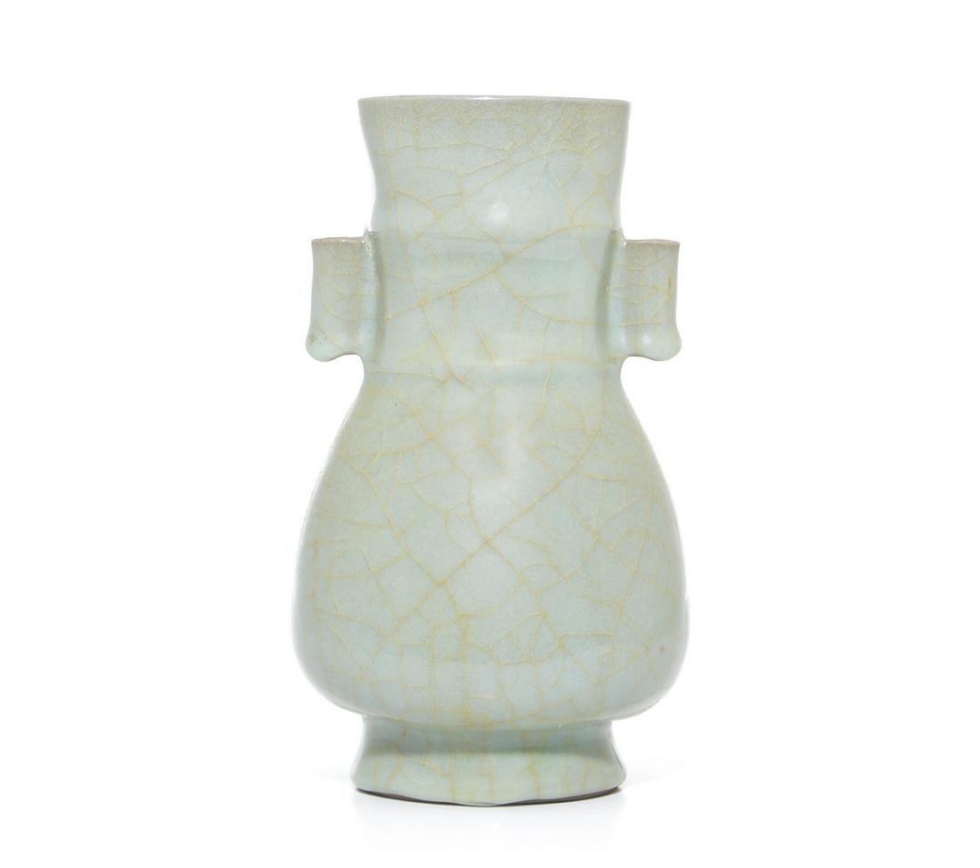 A Chinese 'Guan-Type' Porcelain Vase (1 of 7)