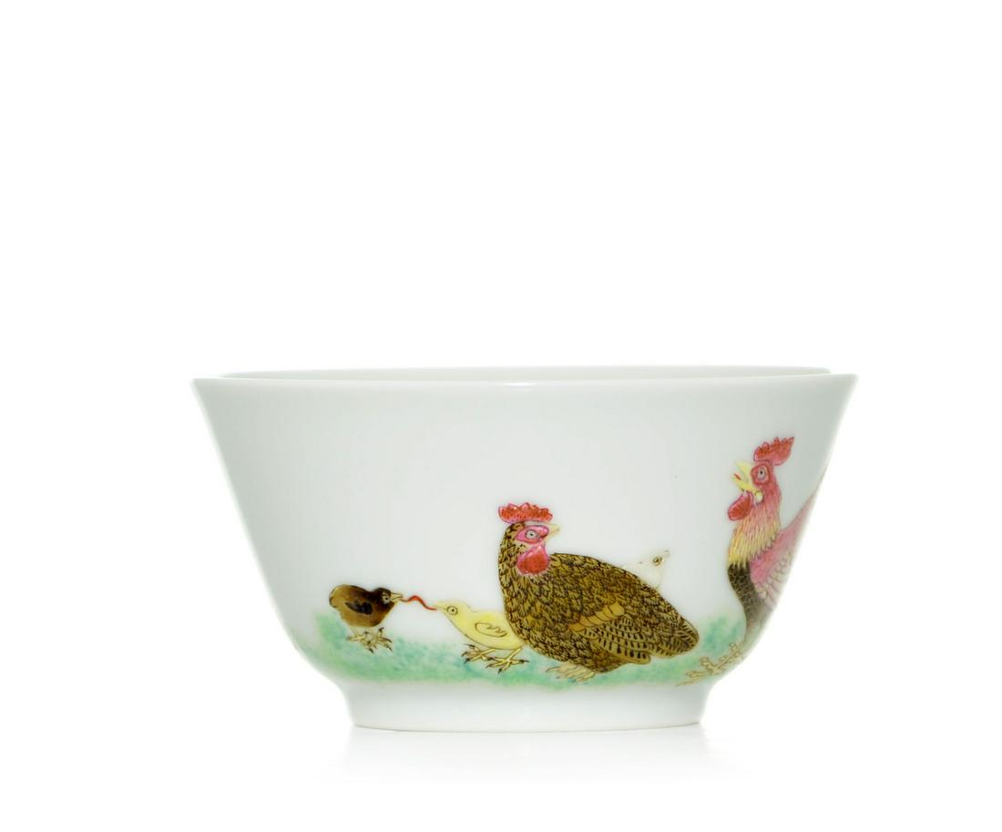 A Fine Chinese Famille Rose 'Chicken' Cup (1 of 12)