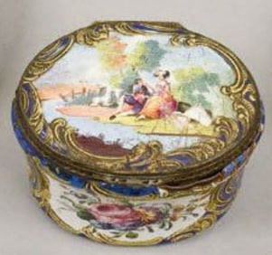 Porcelain Box