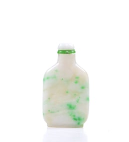Chinese Jadeite Snuff Bottle
