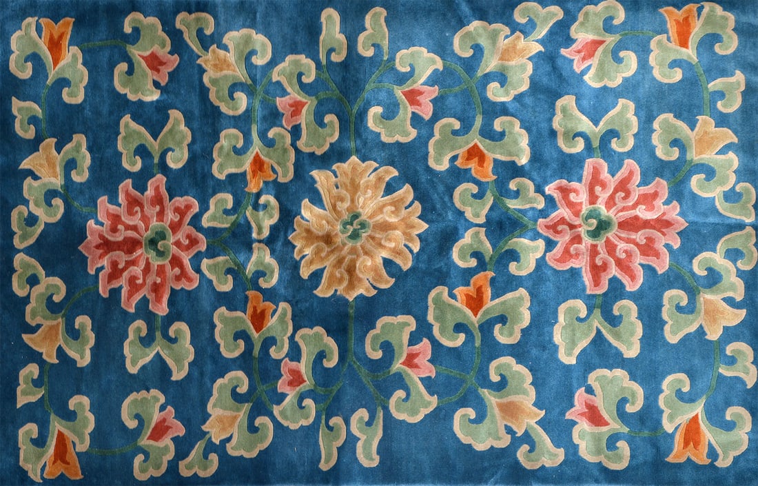 Large Chinese 'Lotus' Wool Rug (1 of 9)