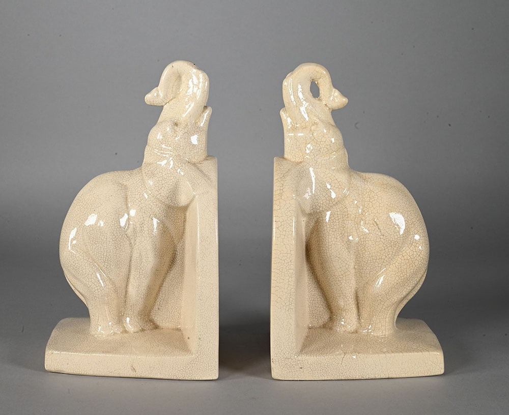 Pair of Book Ends: 20th century. H: 12 cm