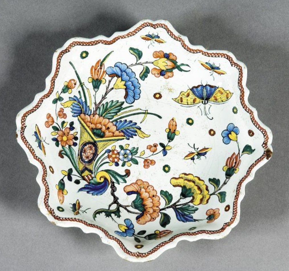 Porcelain Dish (1 of 1)
