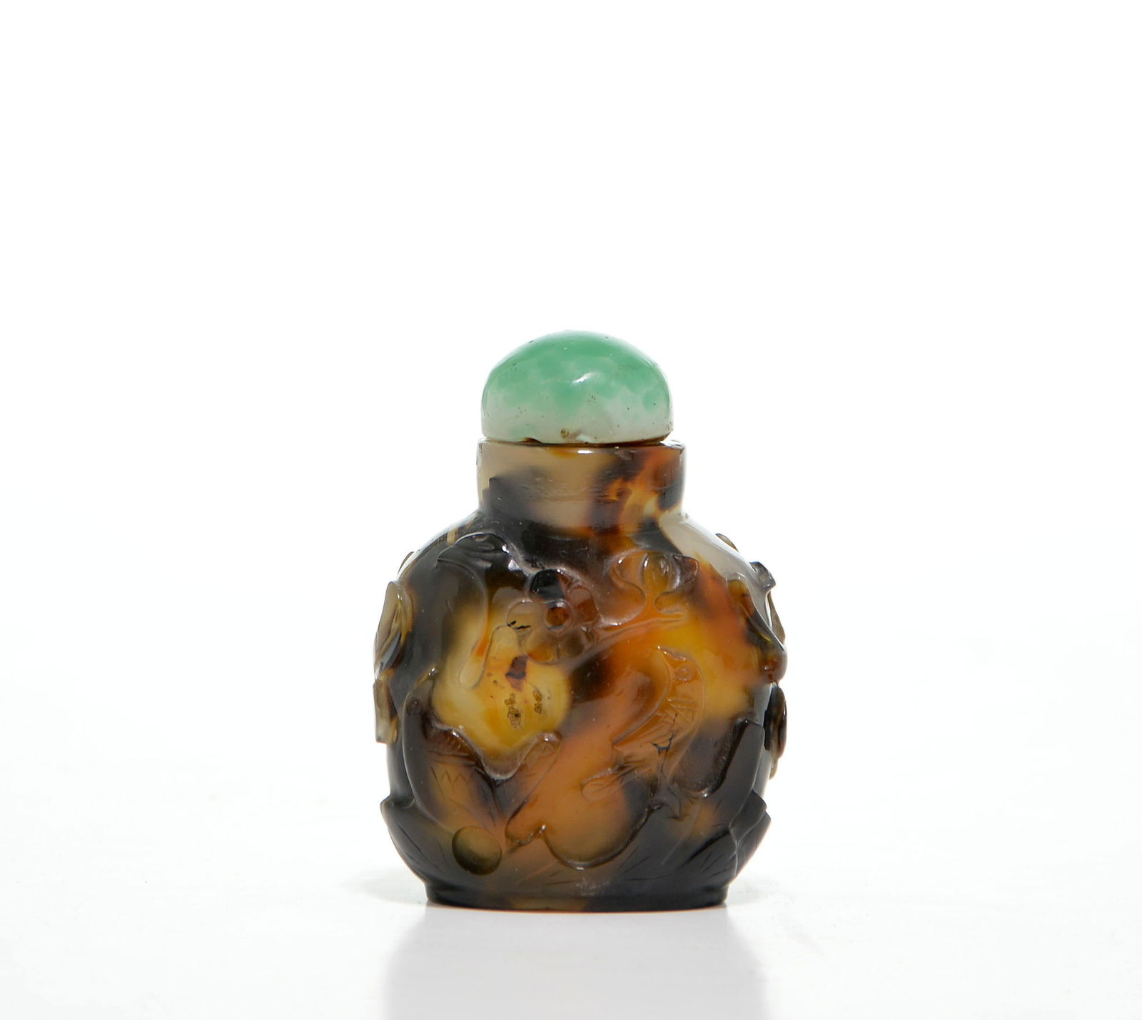 An Exceptionally Carved Shadow Agate 'Magpie and Plum' Snuff Bottle (1 of 20)