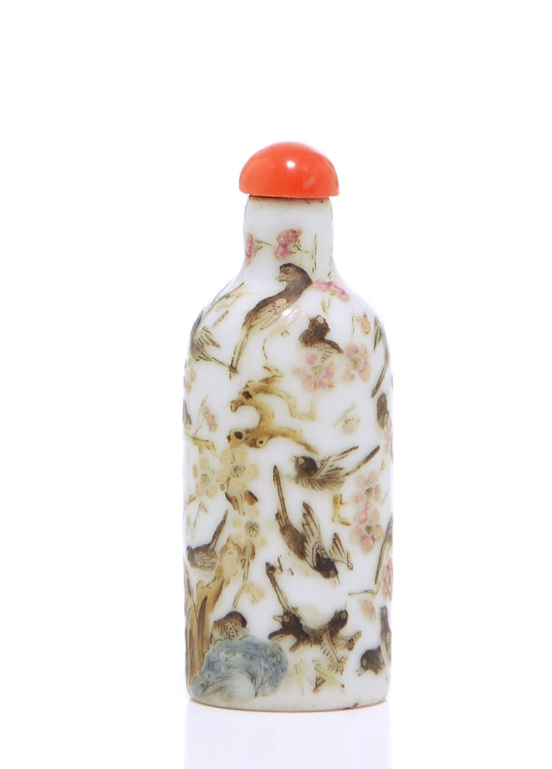 Rare Chinese 'Magpies upon Plum Blossoms' Snuff Bottle (1 of 15)