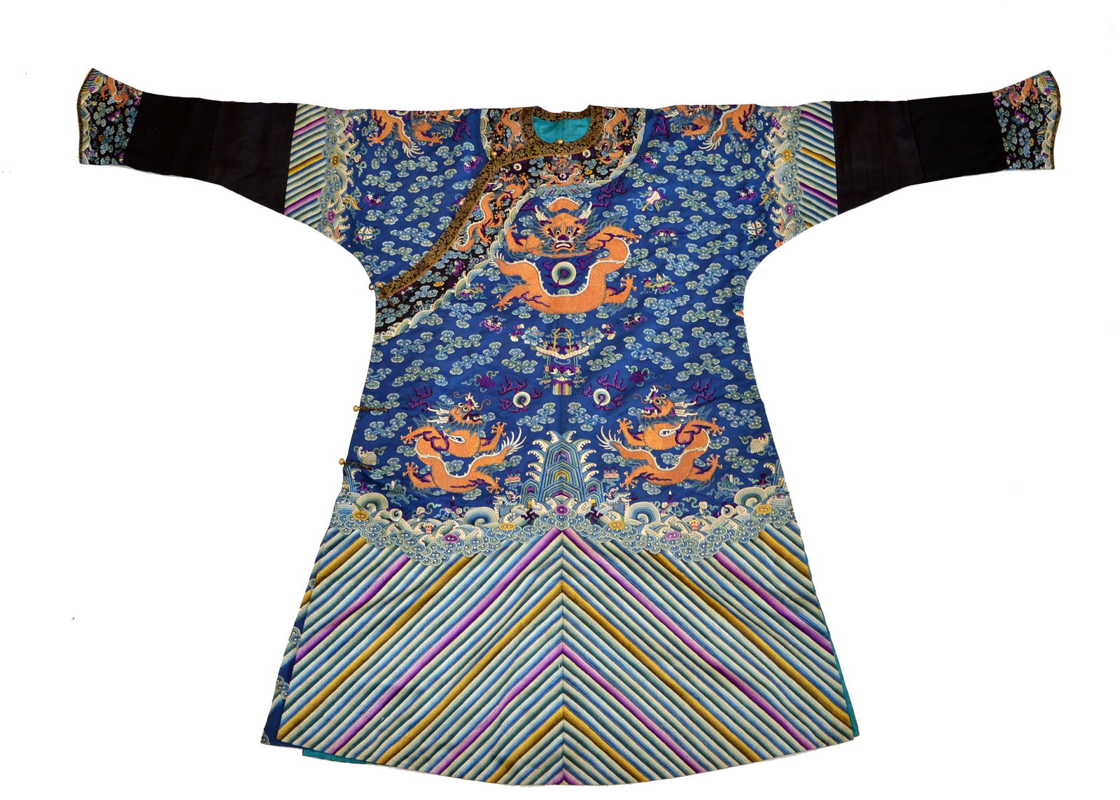 Fine Chinese Silk Embroidery Dragon Robe (1 of 20)