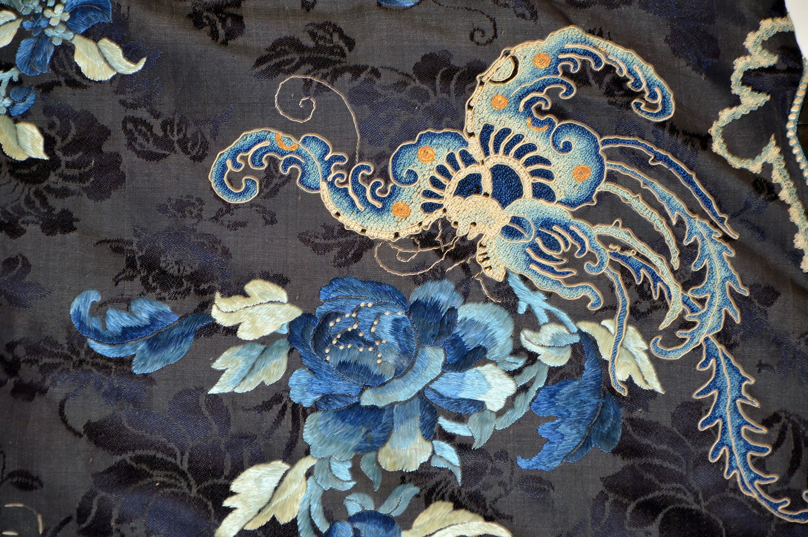 Chinese Tri-Blue Court Robe - 19