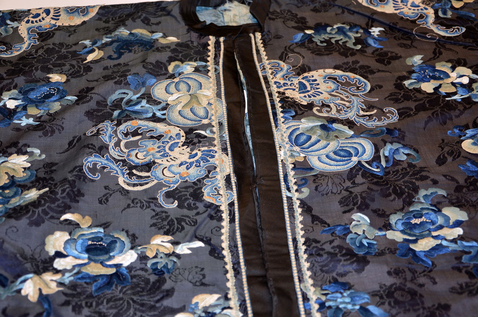 Chinese Tri-Blue Court Robe - 2