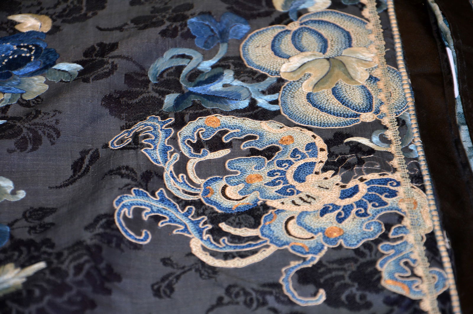 Chinese Tri-Blue Court Robe - 3