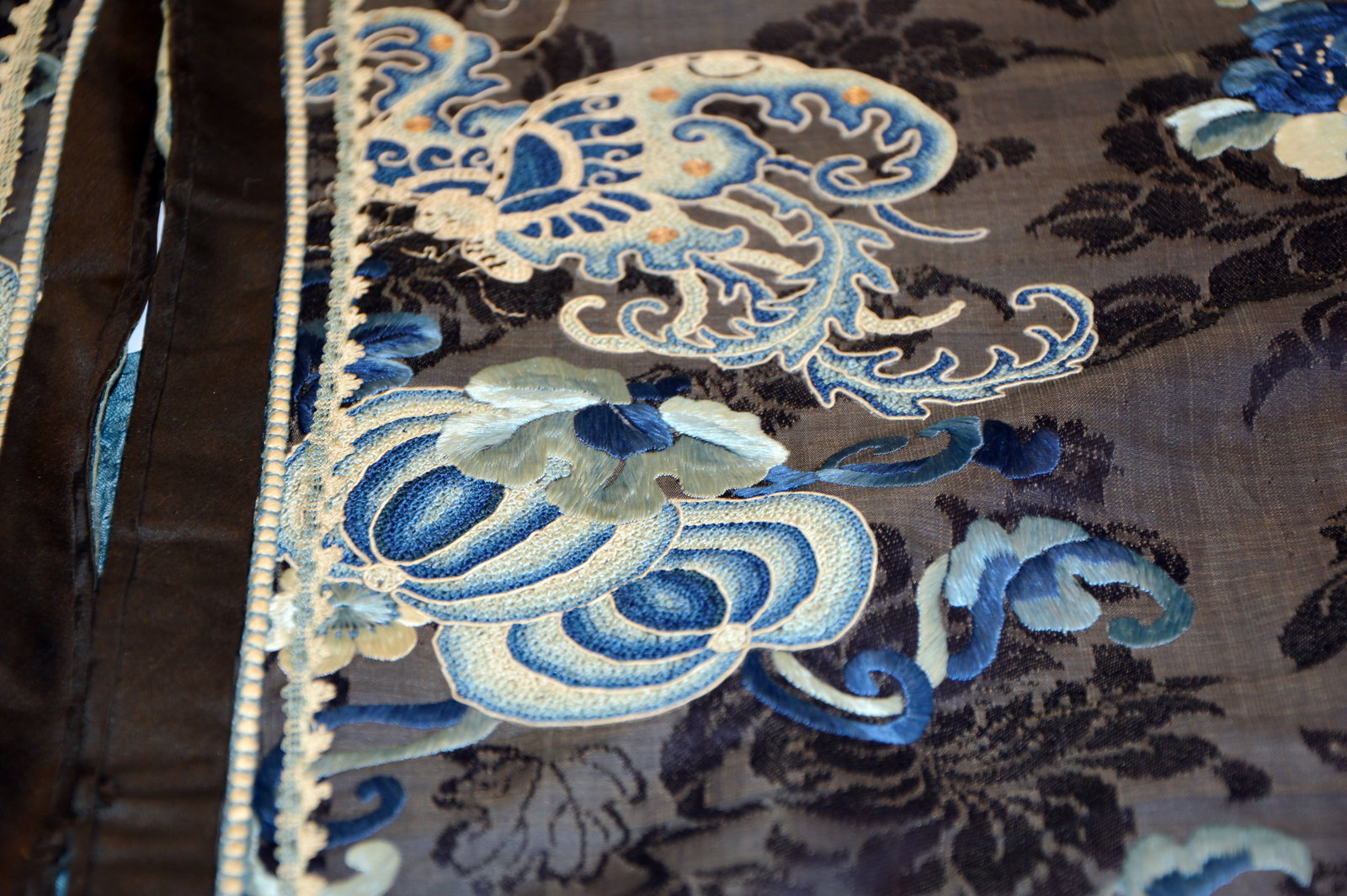 Chinese Tri-Blue Court Robe - 4