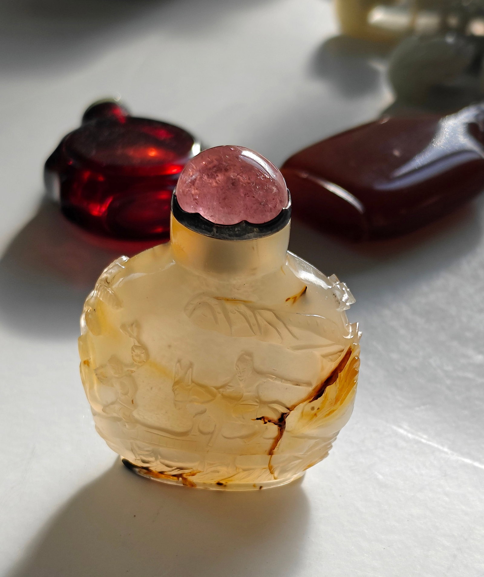 Chinese Carved Agate Snuff Bottle - 16