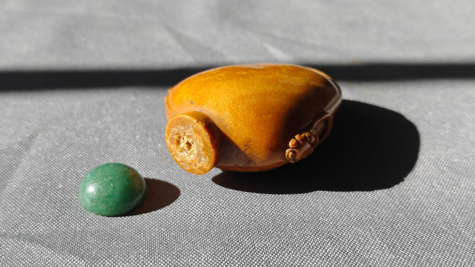 Chinese Root Amber Snuff Bottle - 13