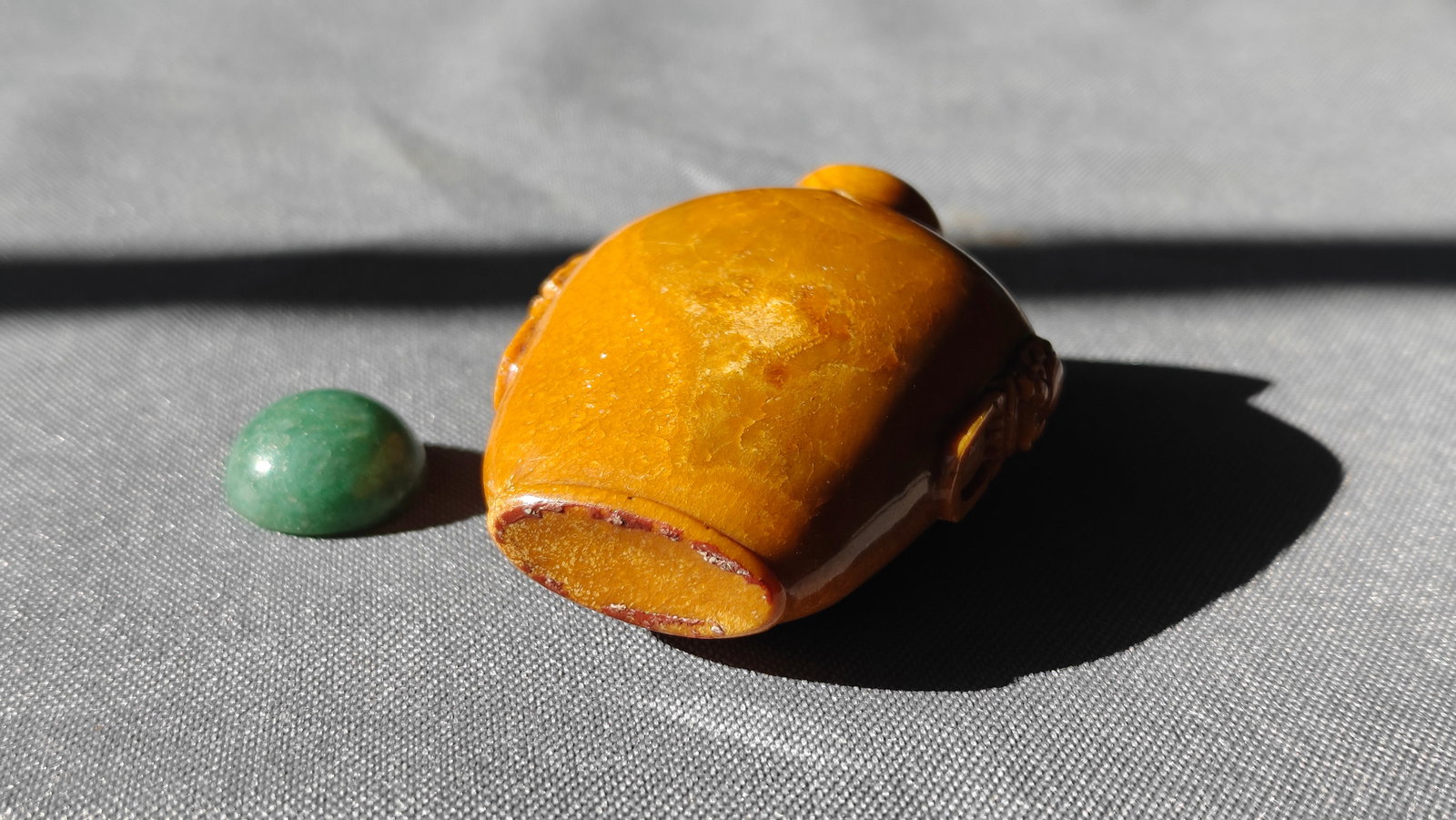 Chinese Root Amber Snuff Bottle - 15