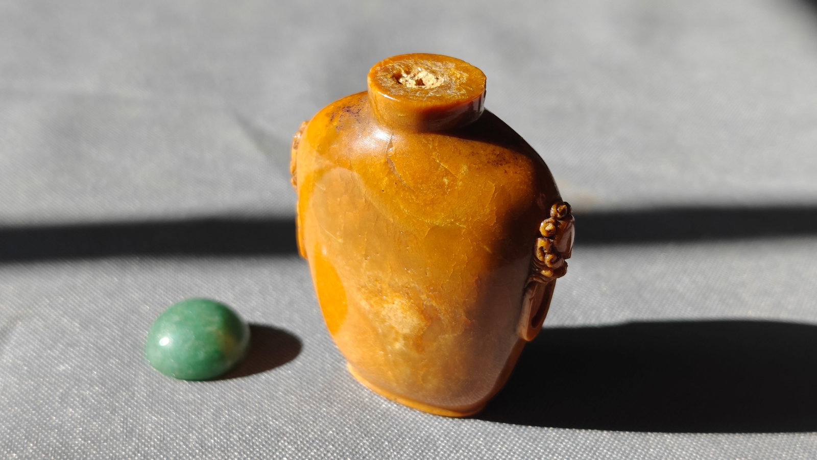 Chinese Root Amber Snuff Bottle - 17