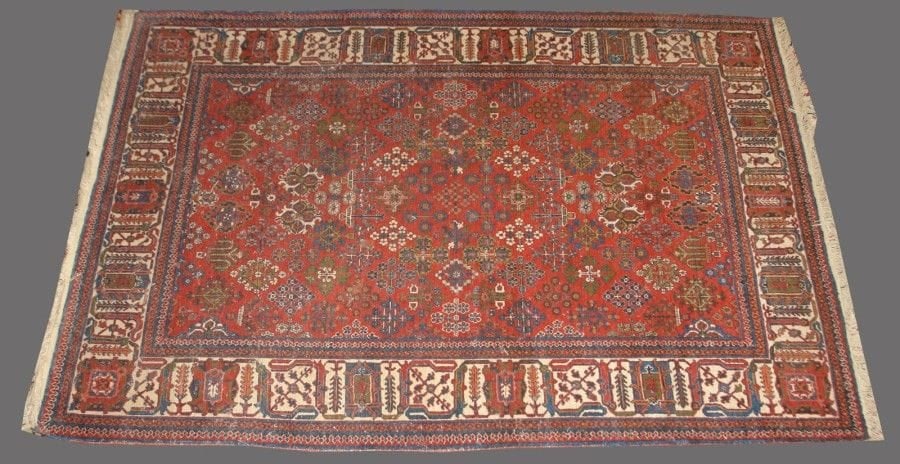 Wool Rug: L: 183 cm