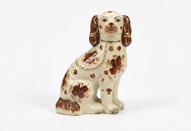 Porcelain Dog Figure: H: 14 cm